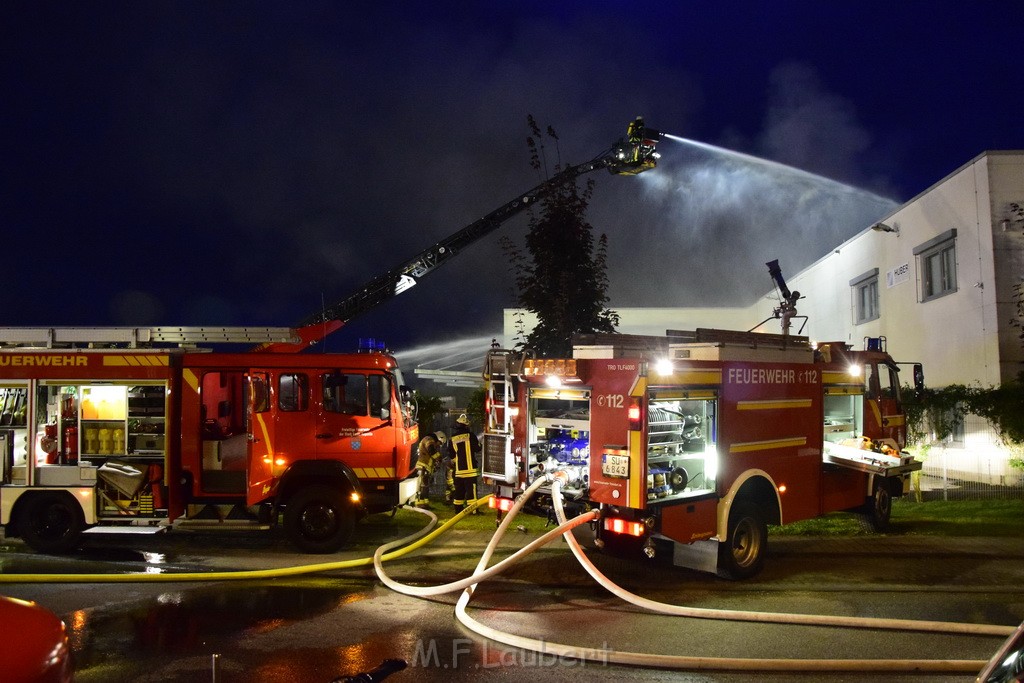 Grossbrand Halle Troisdorf Kriegsdorf Junkersring P504.JPG - Miklos Laubert